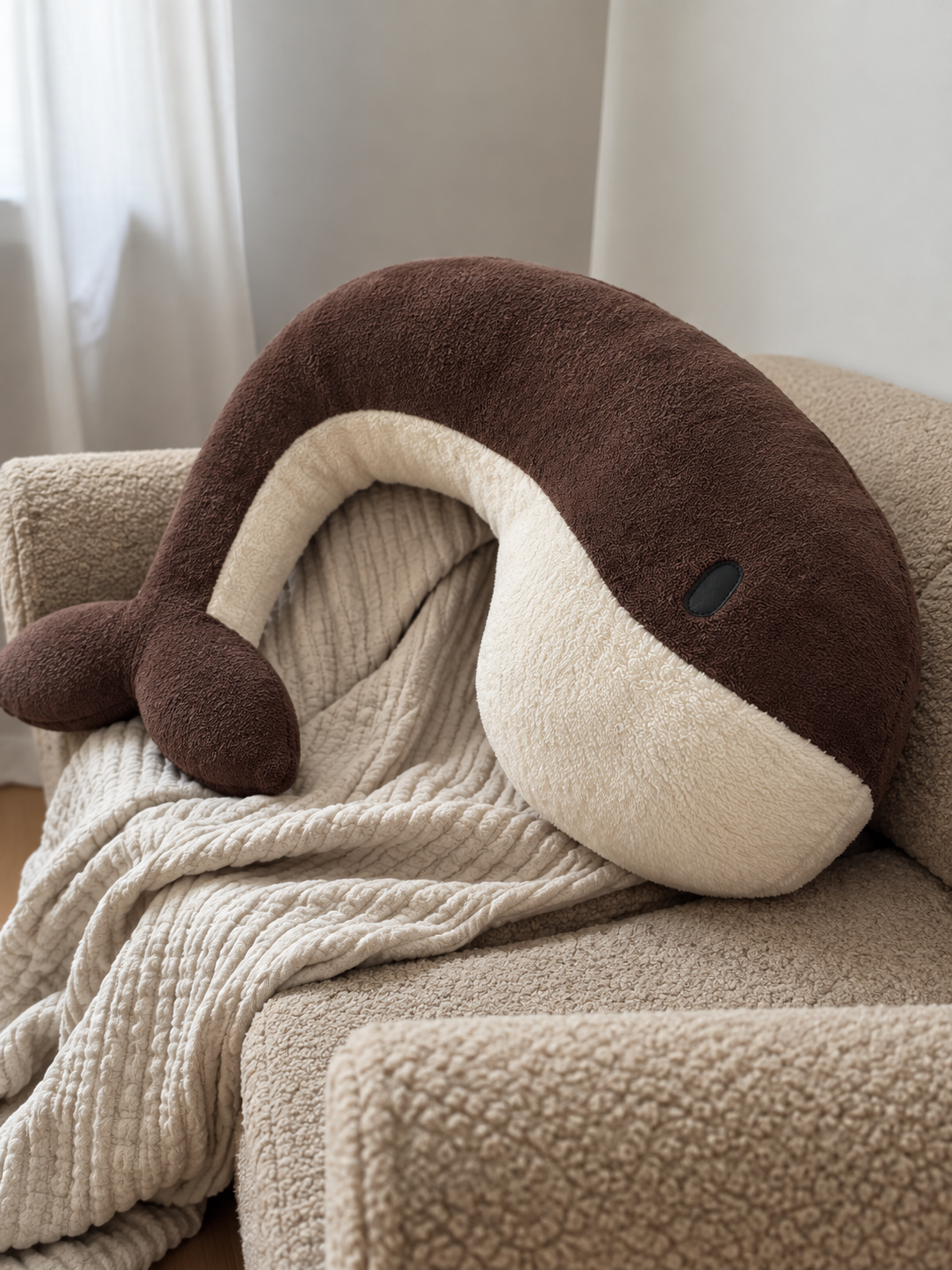 Stillkissen Wal "Whale Momo" aus Bio-Baumwolle  - braun - limited edition
