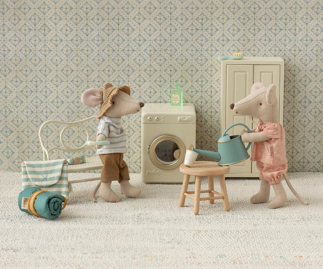 Große Schwester Maus rosa in Streichholzschachtel *magnetische Hände - little something
