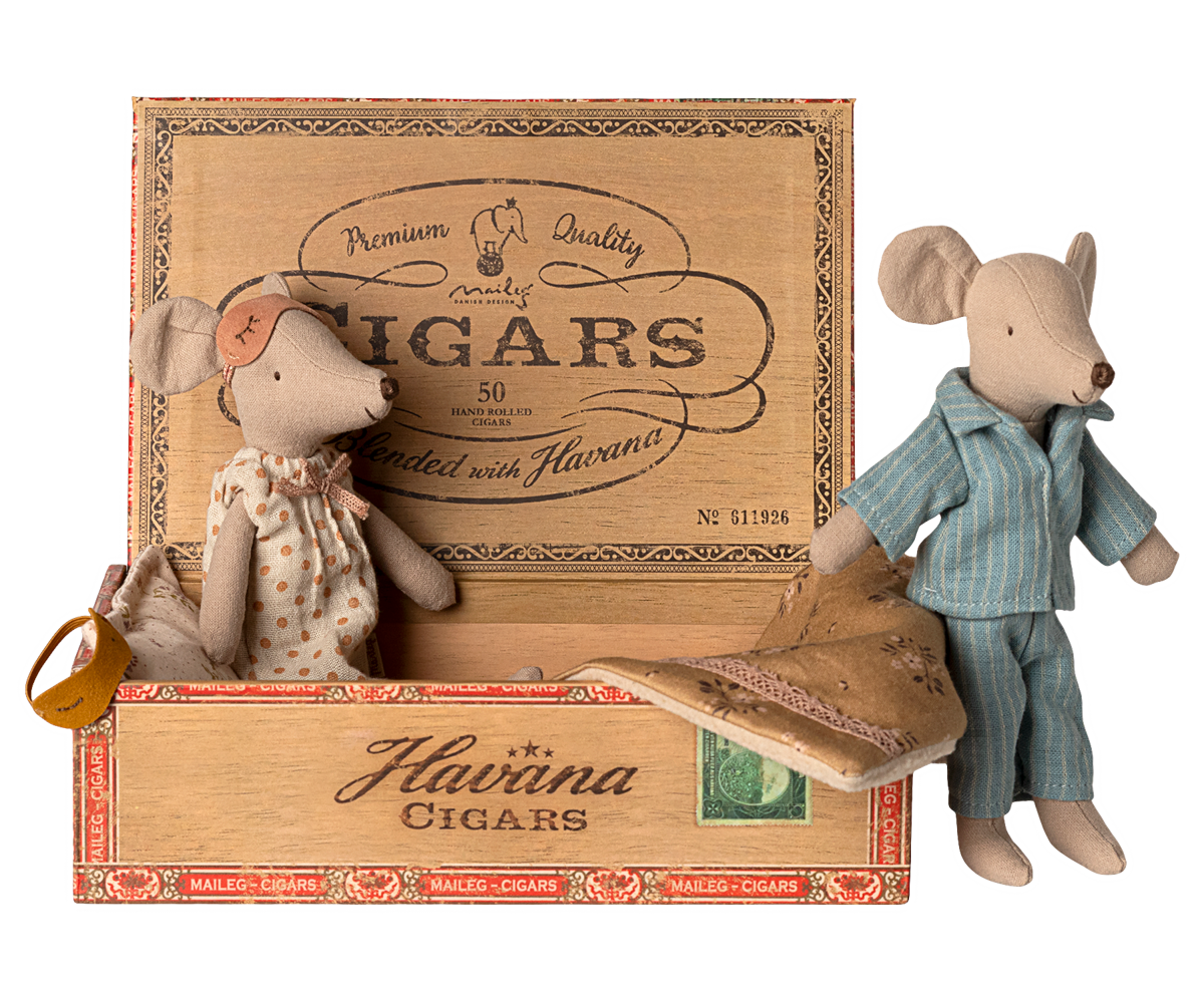 Mama &amp; Papa Mäuse in Zigarrenkiste - little something